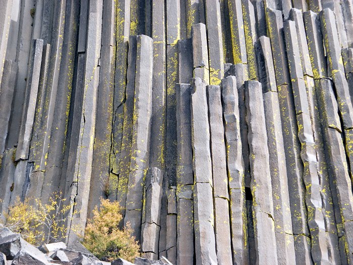 basalt-columns-devil's postpile